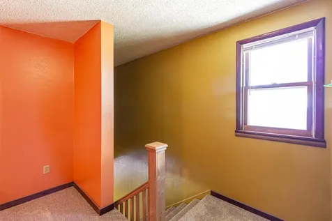 23 W Harvey Street Ely MN 55731