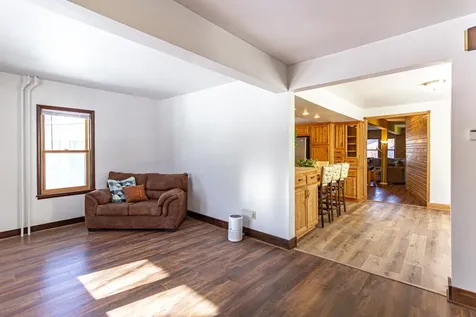 23 W Harvey Street Ely MN 55731