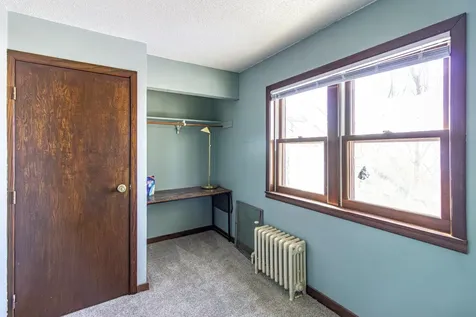 23 W Harvey Street Ely MN 55731