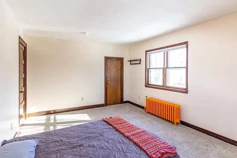 23 W Harvey Street Ely MN 55731