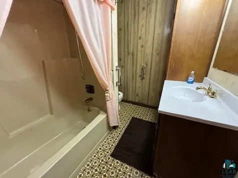 3884 Highway 25 Iron MN 55751