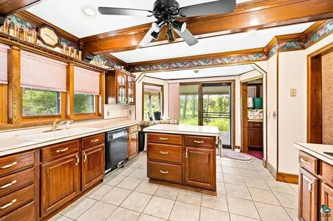 5014 Maple Grove Road Hermantown MN 55811