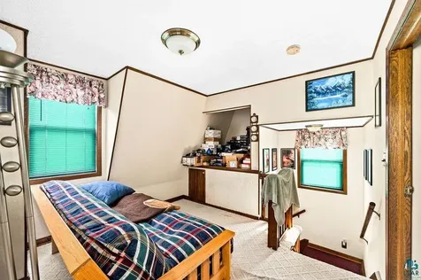 5014 Maple Grove Road Hermantown MN 55811