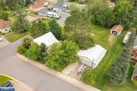 24 2nd Avenue Soudan MN 55782