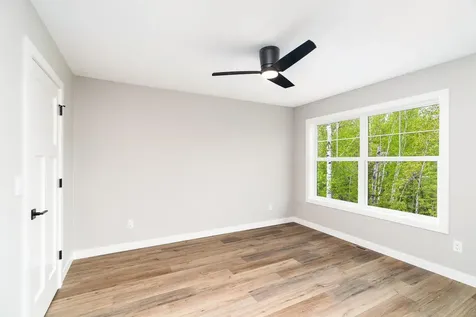 8313 Eric Shaffer Way Duluth MN 55807