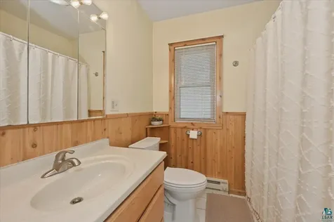 915 N 22nd Street Superior WI 54880