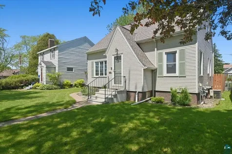 915 N 22nd Street Superior WI 54880