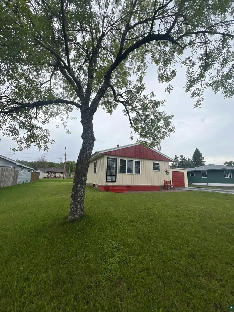 84 Edison Boulevard Silver Bay MN 55614