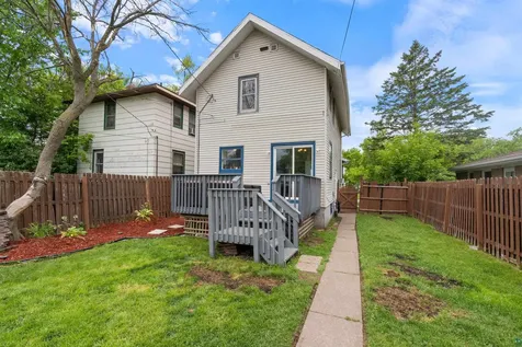 2014 John Avenue Superior WI 54880