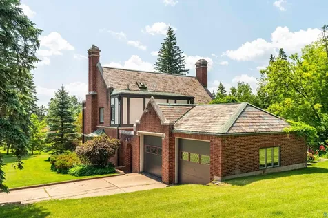 3431 E 1st Street Duluth MN 55804
