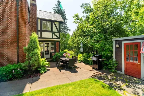 3431 E 1st Street Duluth MN 55804