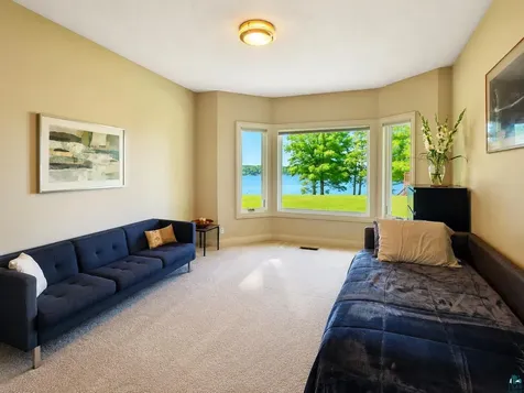4875 Lakeway Drive Duluth MN 55811
