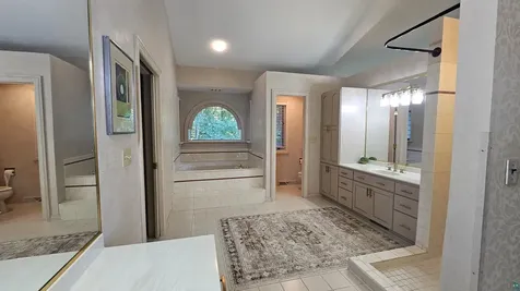 4875 Lakeway Drive Duluth MN 55811