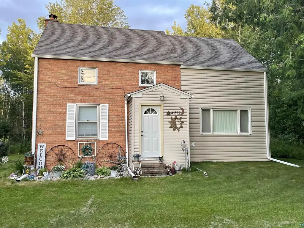 4212 Ugstad Road Hermantown MN 55811