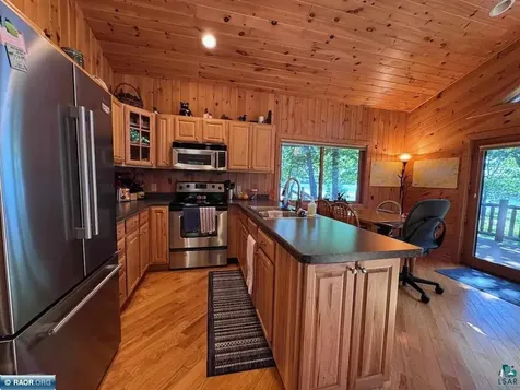 7359 Oak Narrows Shore N Cook MN 55723