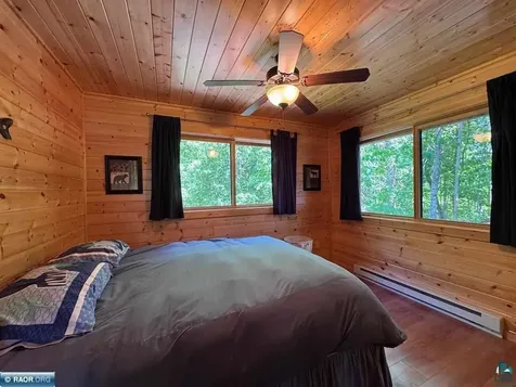 7359 Oak Narrows Shore N Cook MN 55723