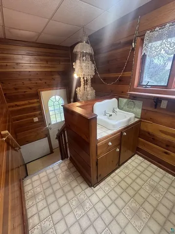 402 10th Avenue Two Harbors MN 55616