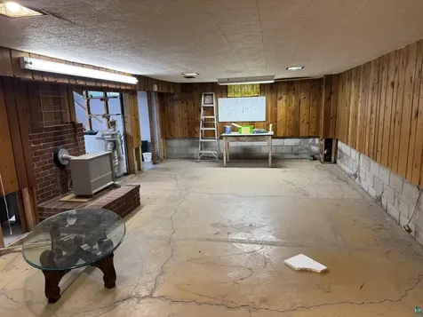 402 10th Avenue Two Harbors MN 55616