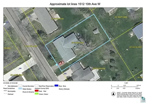 1512 10th Avenue W Ashland WI 54806
