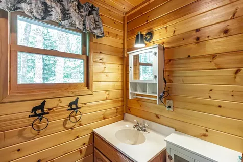 3806 Dorem Drive Ely MN 55731