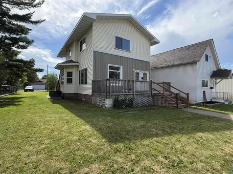609 10th Avenue W Ashland WI 54806