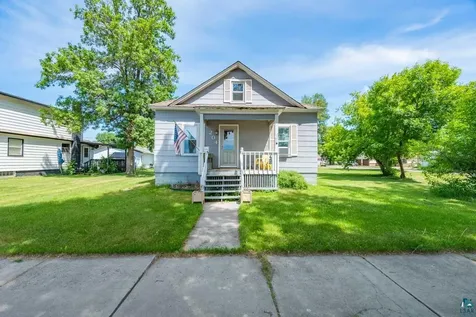 204 W 1st Avenue Keewatin MN 55753