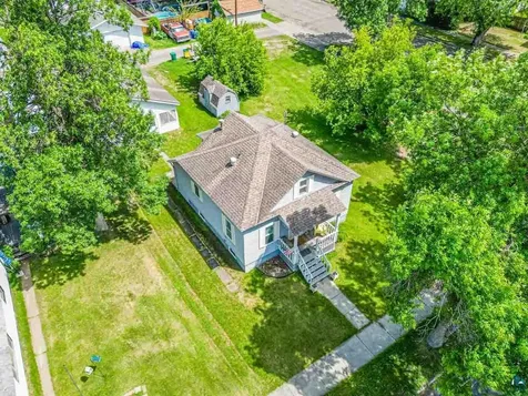 204 W 1st Avenue Keewatin MN 55753