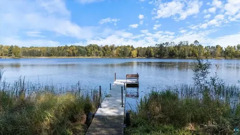 24392 S Long Lake Trail Bigfork MN 56628-4778