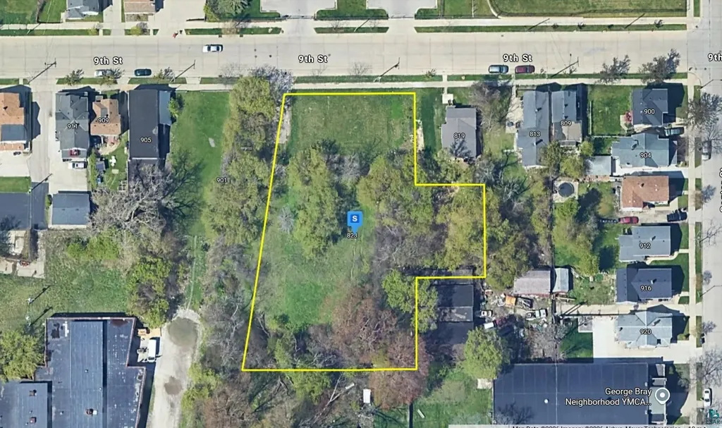 823 9th Street Racine MN 53403