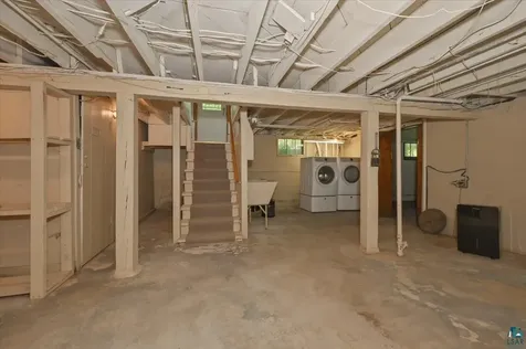 4505 W 7th Street Duluth MN 55807