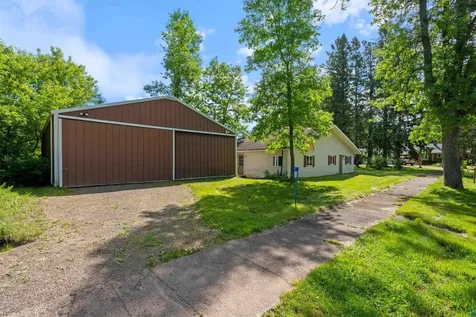 15 Vermillion Street Carlton MN 55718