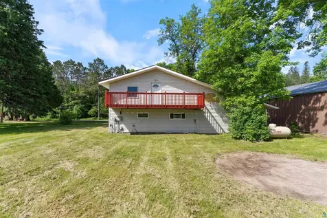 15 Vermillion Street Carlton MN 55718