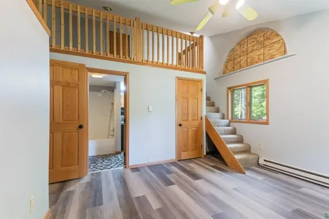 15 Vermillion Street Carlton MN 55718