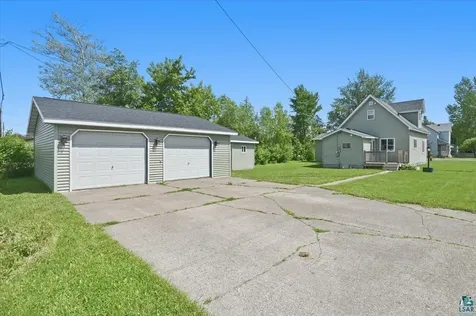 2623 N 22nd Street Superior WI 54880