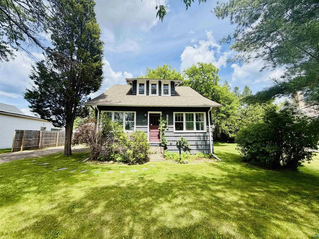 215 Park Avenue Cloquet MN 55720