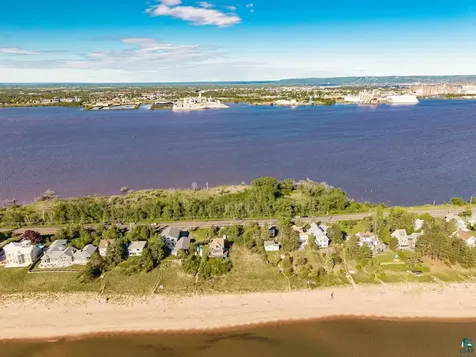 41XX S Lake Avenue Duluth MN 55802