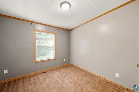 2 Barker Drive Duluth MN 55808