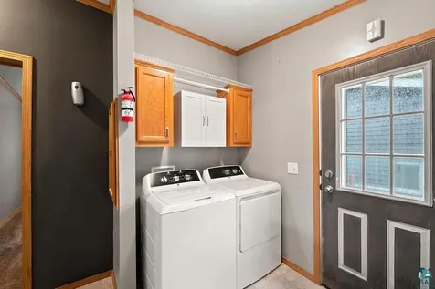 2 Barker Drive Duluth MN 55808