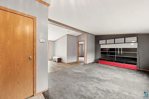 2 Barker Drive Duluth MN 55808