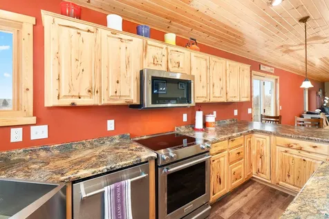 66 E Stark Road Esko MN 55733