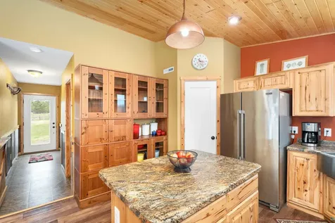 66 E Stark Road Esko MN 55733