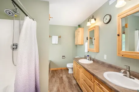 66 E Stark Road Esko MN 55733