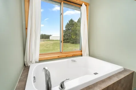 66 E Stark Road Esko MN 55733