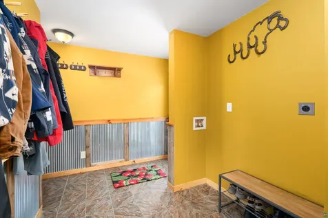 66 E Stark Road Esko MN 55733