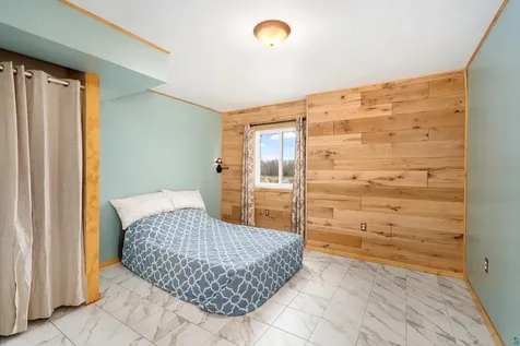 66 E Stark Road Esko MN 55733