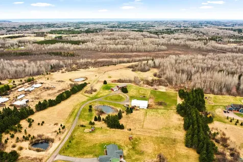 66 E Stark Road Esko MN 55733