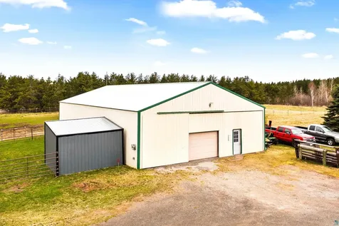 66 E Stark Road Esko MN 55733