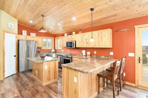 66 E Stark Road Esko MN 55733