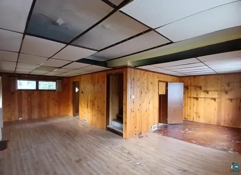 614 E 9th Street Duluth MN 55805