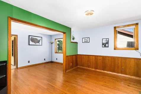 219 Osakis Street Duluth MN 55803